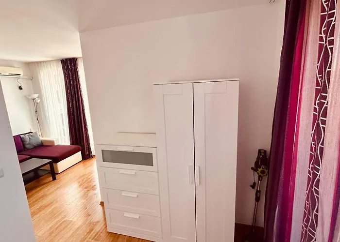 アパート Sunny Day 6, 35 サニービーチ