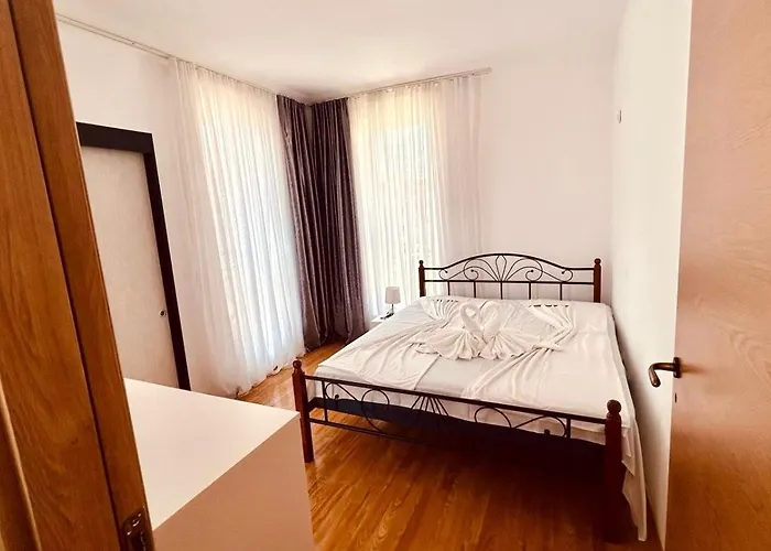 アパート Sunny Day 6, 35 *