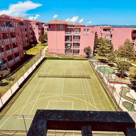 Sunny Day 6, 35 Апартаменты *